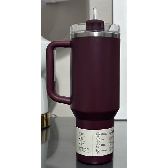Stanley Quencher H2.0 FlowState Tumbler 40oz, CABERNET RED - Picture 2 of 4